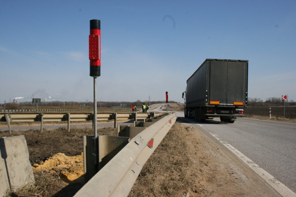 Новые устройства: фонарь дорожный  и  световой индикатор начали тестировать в Тульской области.